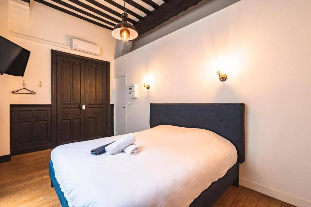Steam, Baignoire Balneo Et Clim Apartment Reims Exterior photo